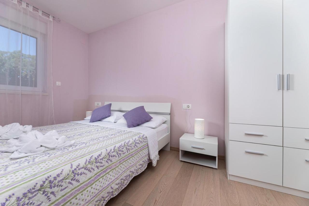 Waterfront Apartments Pia - Marija Malinska Bagian luar foto
